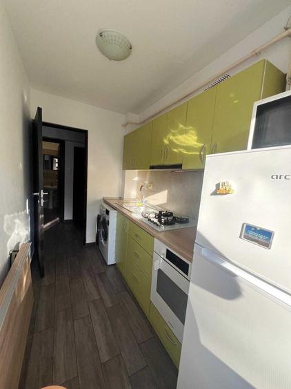 Apartament cu 2 camere decomandat în Ultracentral