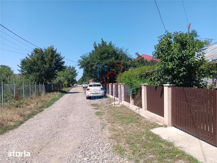 Teren de 949 mp, în Popricani