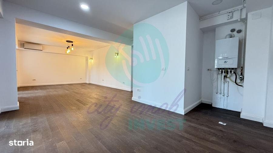 Apartament cu 3 camere în Polonă