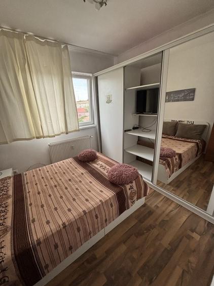 Apartament cu 2 camere semidecomandat în Cantemir