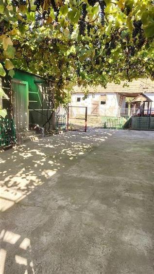 Casă cu 2 camere cu Teren 1597 Mp în Husasău de Tinca