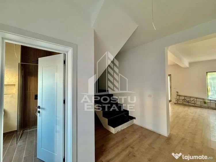Casă cu 4 camere cu Teren 260 Mp în Giroc