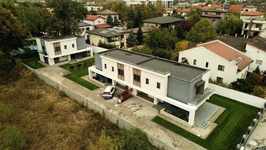 Duplex cu 5 camere cu Garaj în Corbeanca