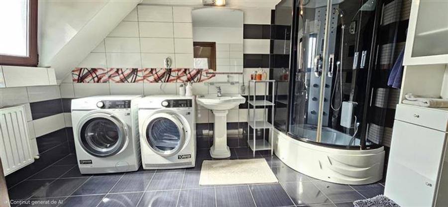 Casă individuală cu 5 camere cu Teren 388 Mp în Dâmbu Pietros