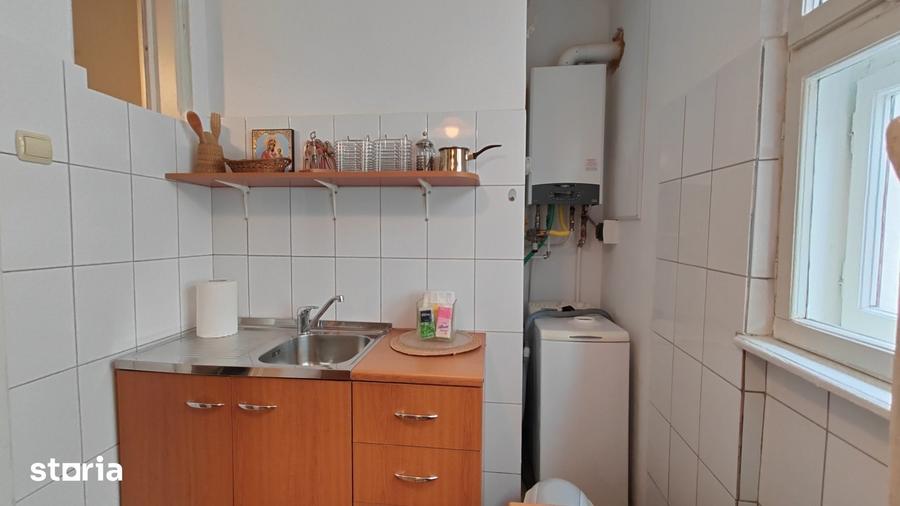 Apartament interbelic elegant cu terasa, pe Vasile Lascar langa Daci - 9