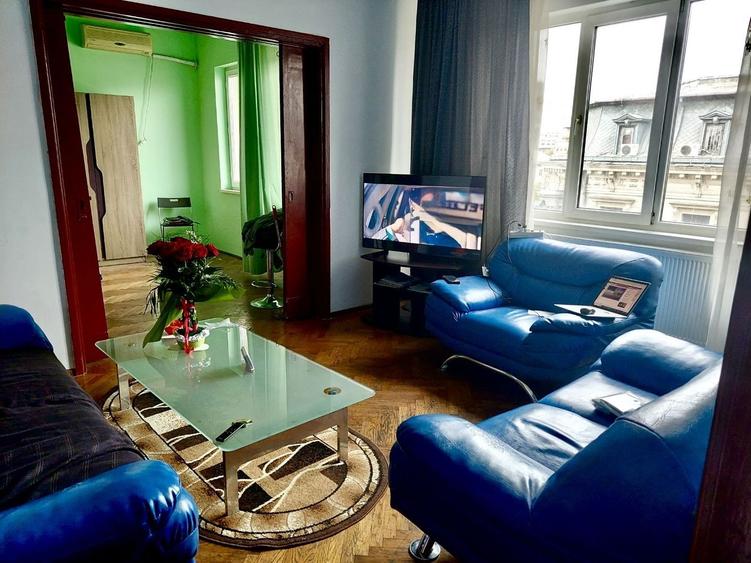 Apartament cu 3 camere semidecomandat în Splaiul Unirii