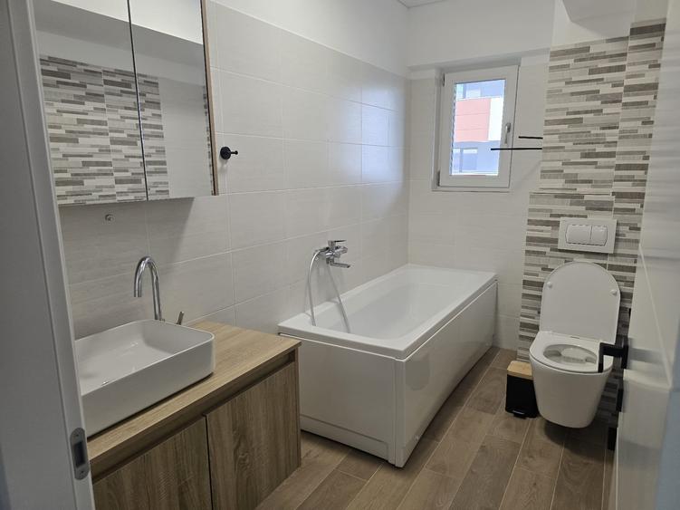 Apartament cu 2 camere semidecomandat în Copou
