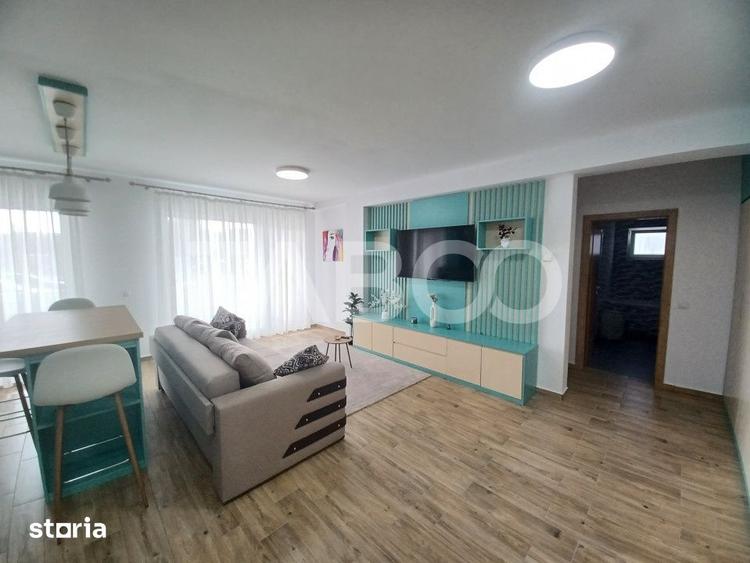 Apartament cu 3 camere decomandat, mobilat în Piața Cluj