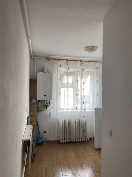 Garsonieră decomandată în Dărmănești