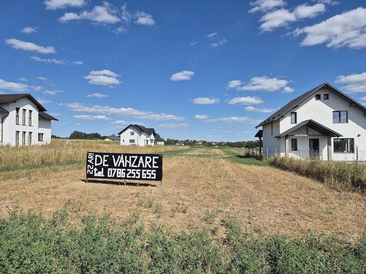 Teren de 22 mp, în Mereni
