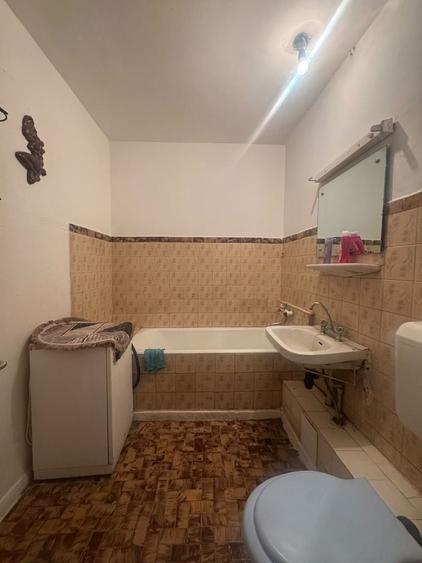 Apartament cu 2 camere decomandat în Aviației