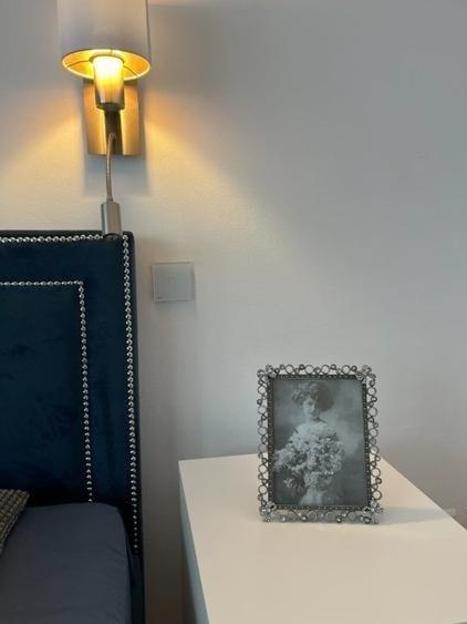 Apartament cu 3 camere decomandat, mobilat în Arcul de Triumf