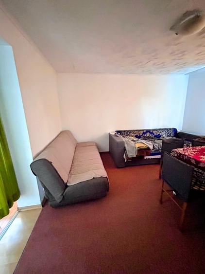 Casă individuală cu 5 camere cu Teren 1800 Mp în Chizătău