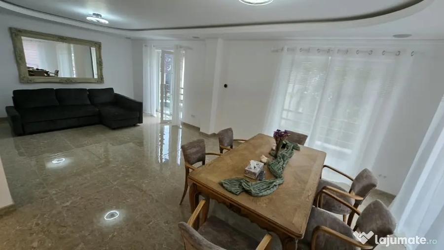Apartament cu 7 camere decomandat în Burdujeni