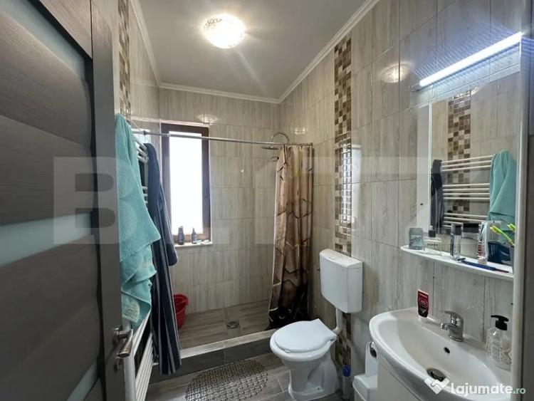 Casă cu 3 camere cu Teren 2170 Mp în Central