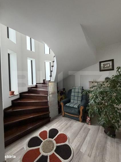 Casă cu 4 camere cu Teren 664 Mp în 1 Mai