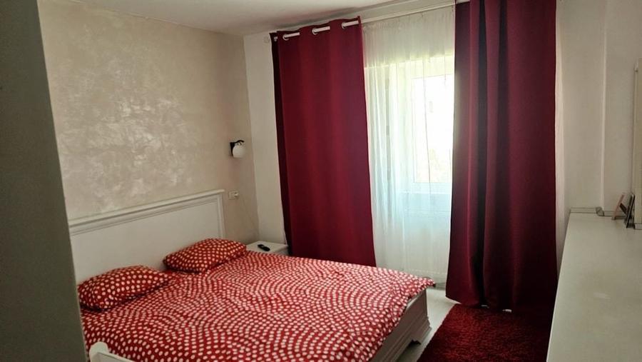 Apartament cu 2 camere decomandat în Faleza Nord