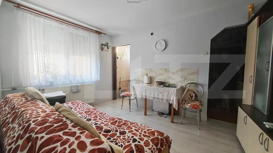 Apartament cu 2 camere,semidecomandat ,zona Rogerius - 4