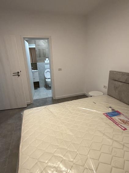 Apartament cu 3 camere decomandat în Giroc