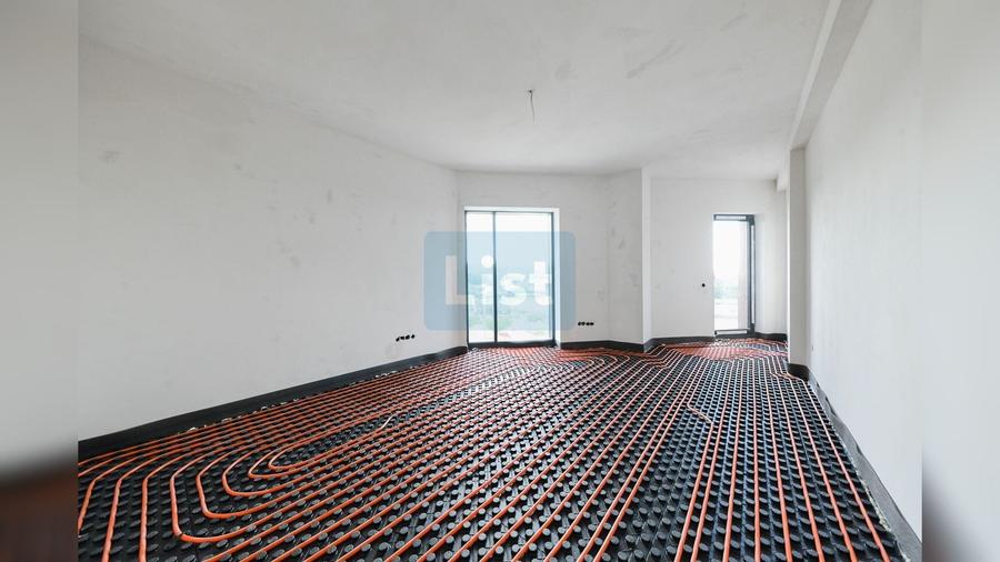 Casă cu 4 camere cu Teren 866 Mp în Feleacu