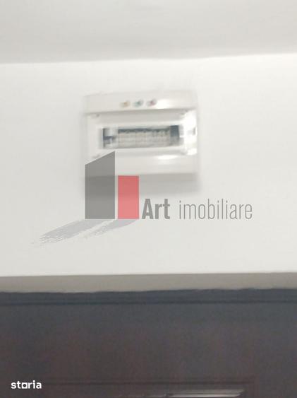 Apartament cu 2 camere semidecomandat în Cișmigiu