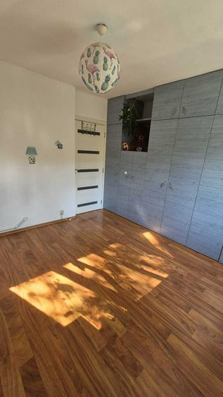 Apartament cu 3 camere decomandat în Nord