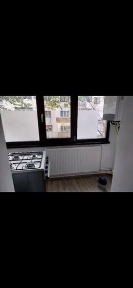 Apartament cu 2 camere decomandat, mobilat în Mazepa 1