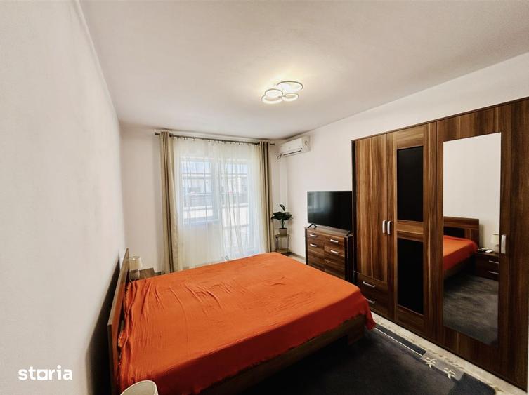 Apartament cu 4 camere în Piața Cluj
