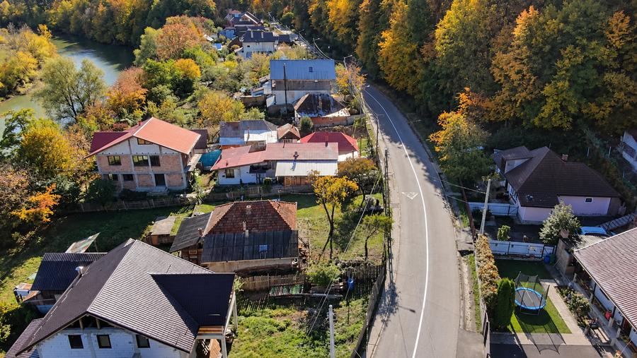 Teren intravilan de 756 mp, în Vest