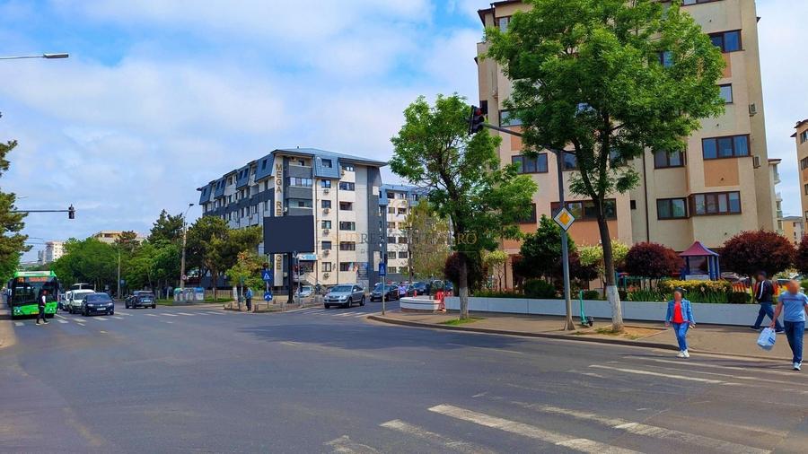 Spațiu comercial, de 277.23999023438 mp, în Berceni