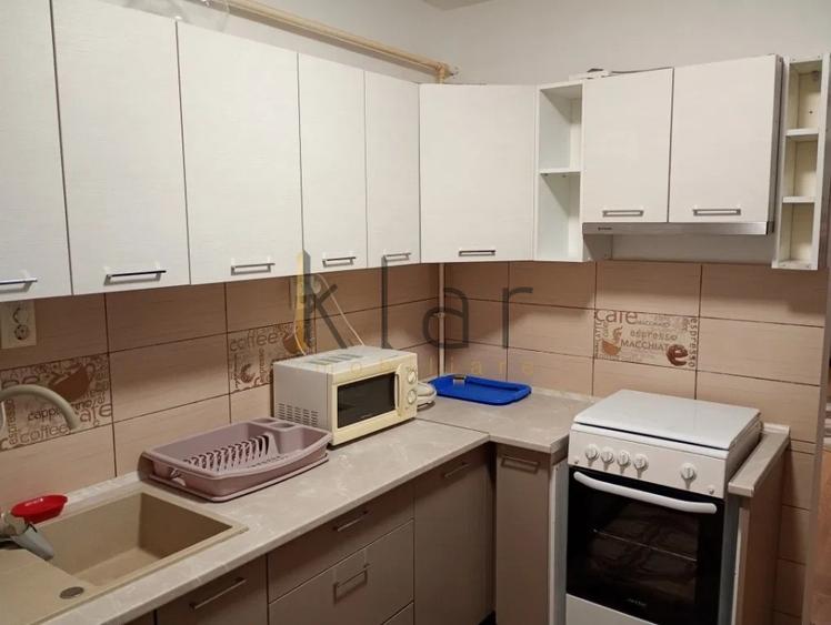 Apartament cu 2 camere semidecomandat, mobilat în Florești — fotografia 3