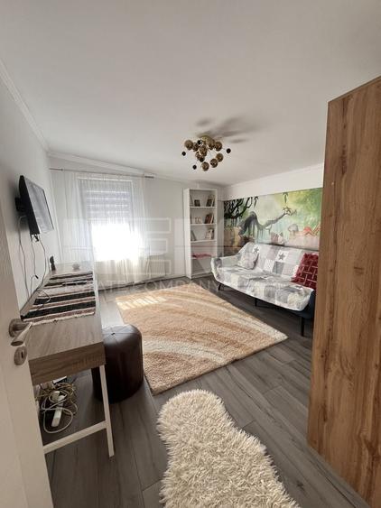 Duplex cu 4 camere cu Canalizare în Mereni