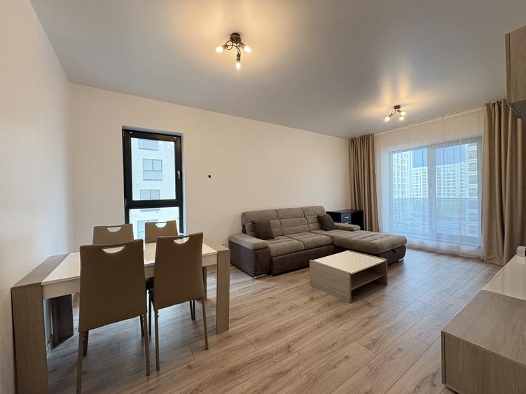 Apartament cu 3 camere decomandat, mobilat în Lujerului