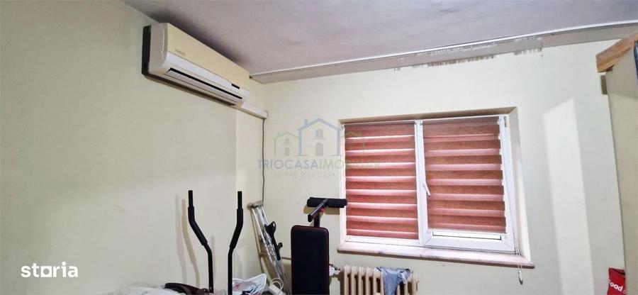 Apartament cu 4 camere decomandat în Central