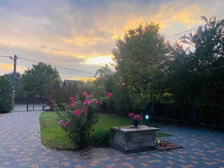 Casă cu 4 camere cu Teren 900 Mp în Bascov