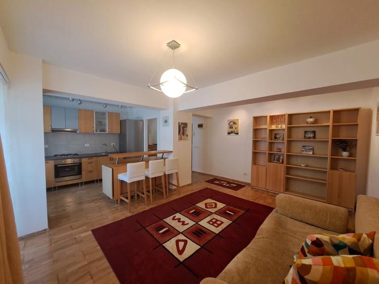 Apartament cu 2 camere decomandat în Mogoșoaia