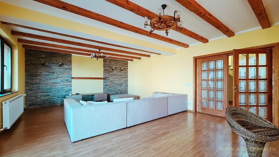 Casă nouă, intrare Stupini - 22