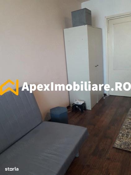 Garsonieră semidecomandată în Titan