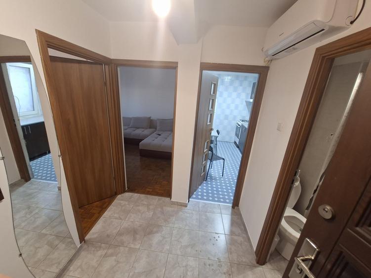 Apartament cu 2 camere în Eroii Revoluției