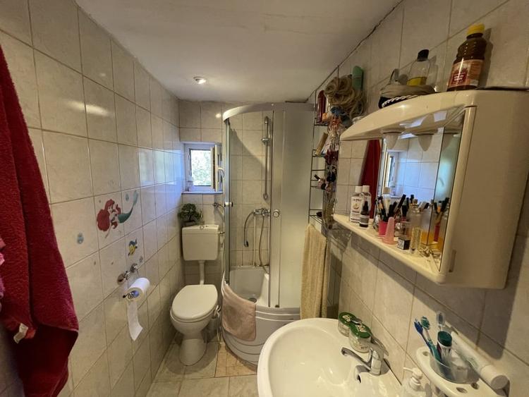 Duplex cu 4 camere cu Canalizare în Cetate