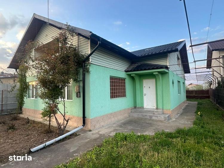 Casă cu 4 camere cu Teren 1105 Mp în Târgșoru Vechi
