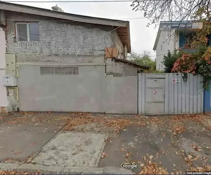 Casă cu 3 camere cu Teren 285 Mp în Central