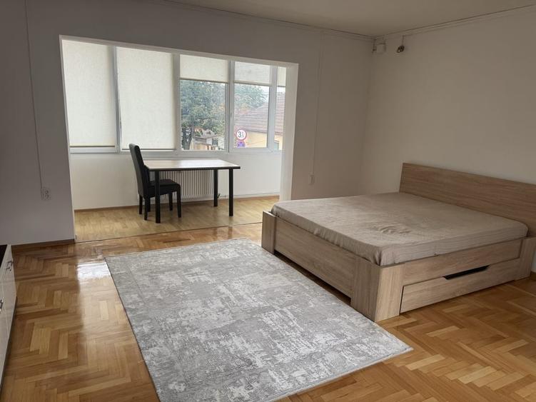 Garsonieră în Bartolomeu