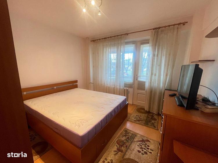 Apartament cu 3 camere în Decebal
