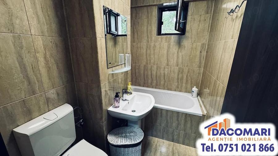 Apartament cu 2 camere decomandat în Micro 17