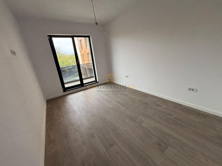 Apartament cu 3 camere decomandat în Vest