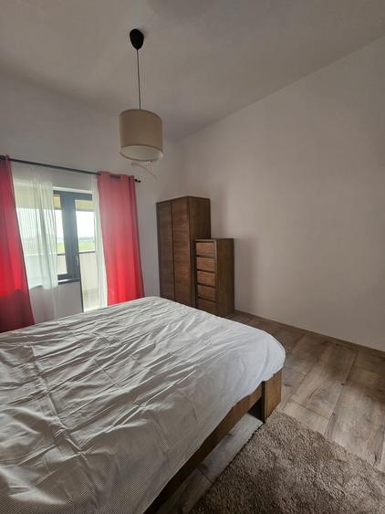 Duplex cu 5 camere cu Teren 265 Mp în Tamași