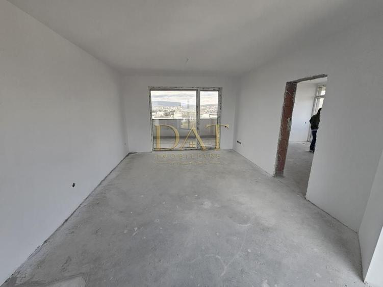 Apartament cu 3 camere în Mărăști