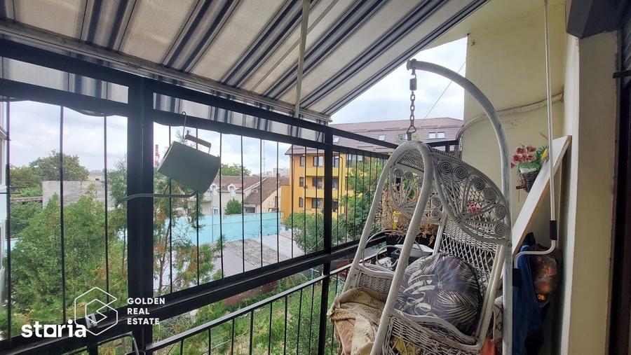 Apartament cu 3 camere decomandat în Podgoria