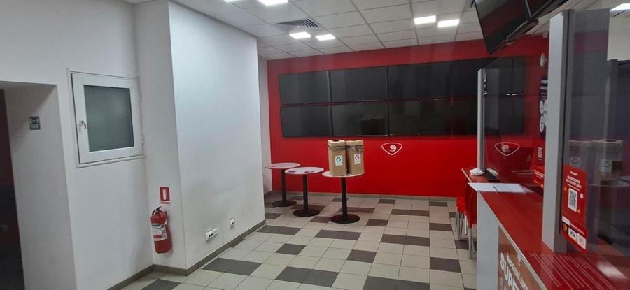 Spațiu comercial, de 64 mp, în Olteniței